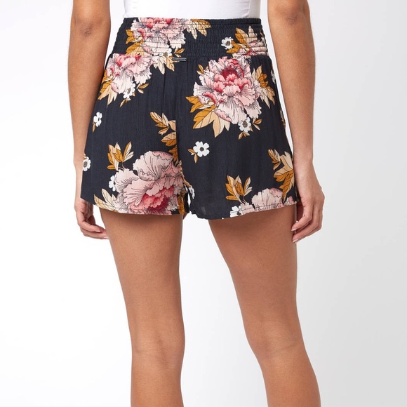 Born to Ride Short - Picture 2 of 2